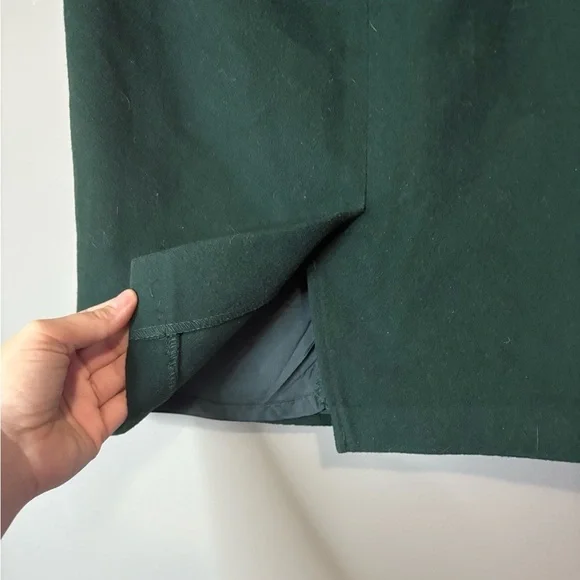 Daniel Hechter Wool Cashmere Skirt Green Size 8 Classic Minimalist - Picture 5 of 8
